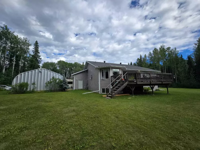 16509 Township Road 544, Rural Yellowhead County, AB T7E 3V8