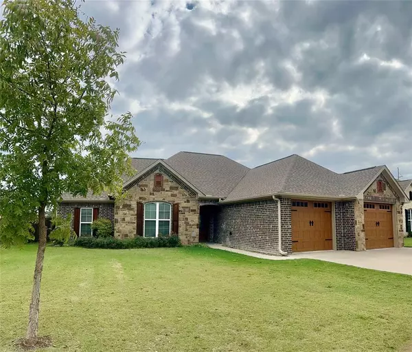 1730 Round Rock Circle, Sulphur Springs, TX 75482