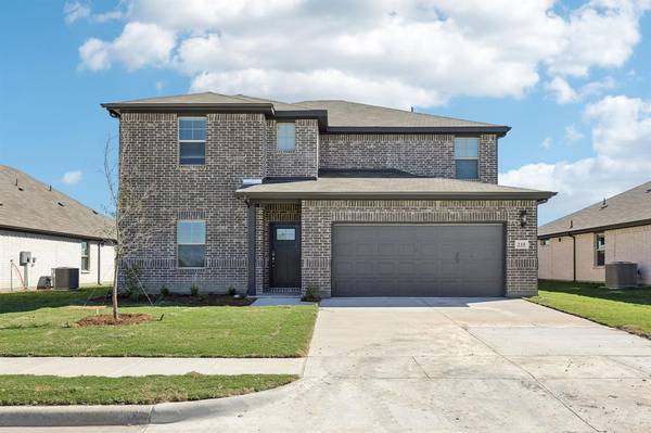 235 Canyon Oaks Drive, Greenville, TX 75402