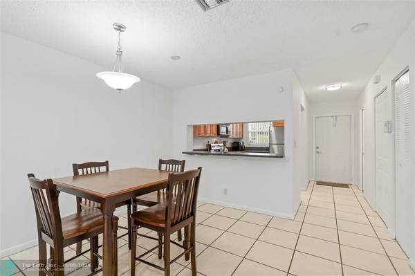 Sunrise, FL 33351,8337 Fairway Rd  #8337