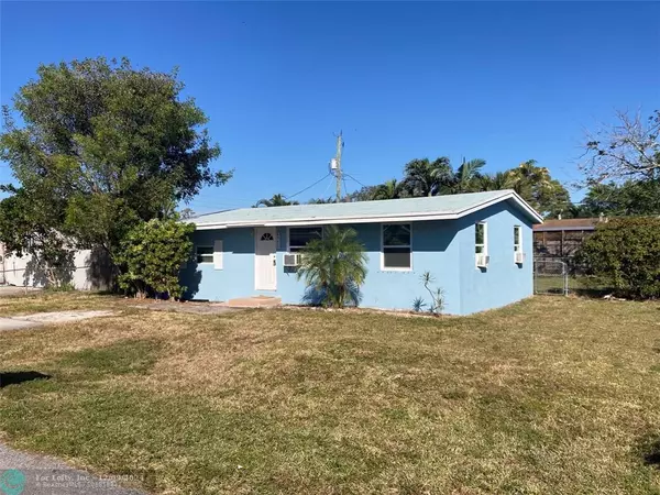 4973 Canton Rd, Lake Worth, FL 33463