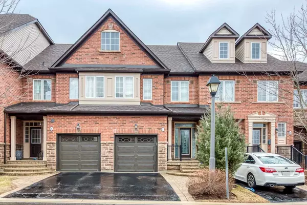 300 Ravineview WAY S #7, Oakville, ON L6H 7J1