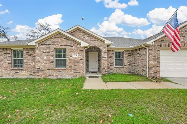 226 County Road 4869, Azle, TX 76020