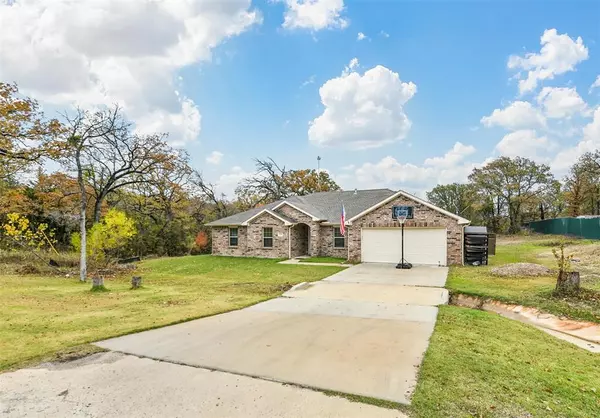 Azle, TX 76020,226 County Road 4869