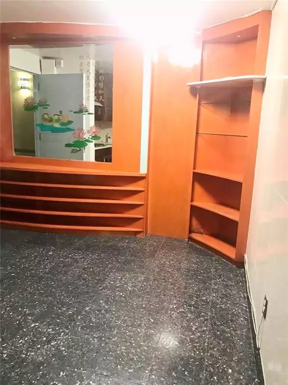 New York, NY 10002,60 Henry ST #2C1