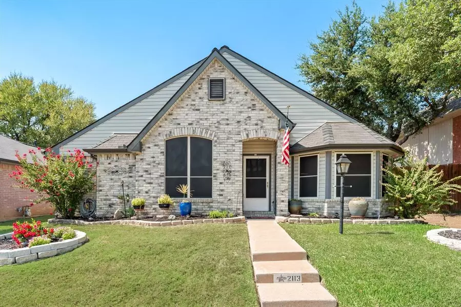 2113 Silverthorn Lane, Flower Mound, TX 75028