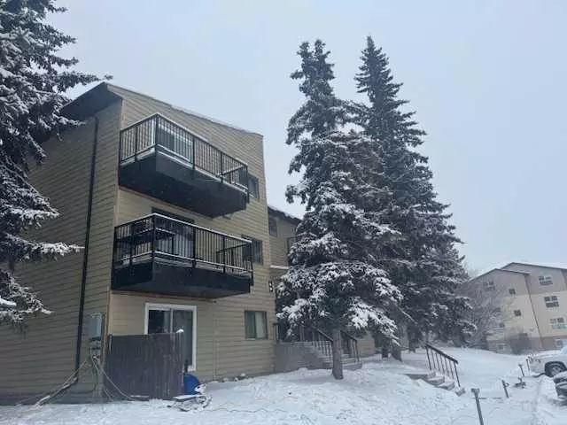 1221 Westhaven DR #302B, Edson, AB T7E 1P9