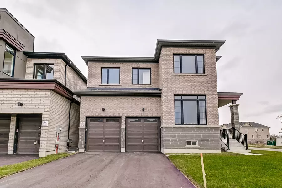 244 McKean DR, Whitchurch-stouffville, ON L4A 5C2