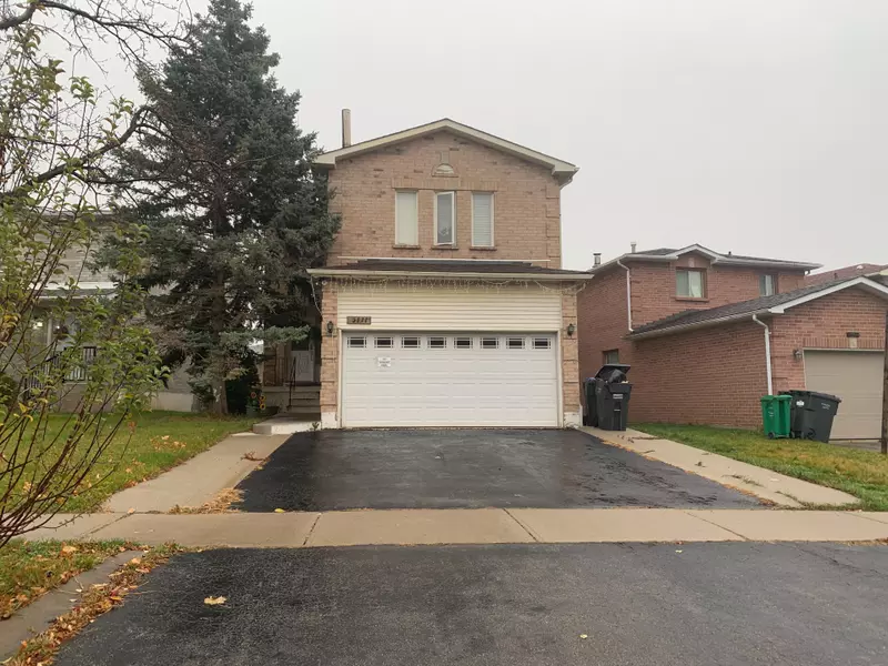 5111 Sunray DR #Bsmt, Mississauga, ON L5R 2W2