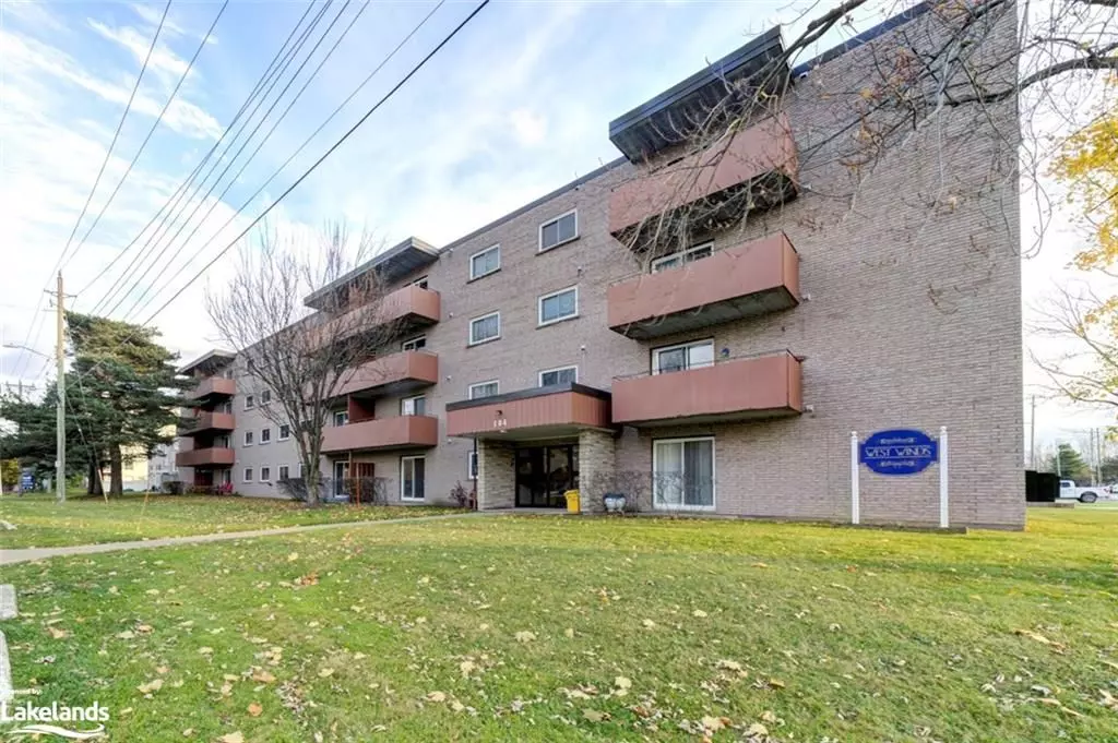 Collingwood, ON L9Y 2C8,184 EIGHTH ST #309