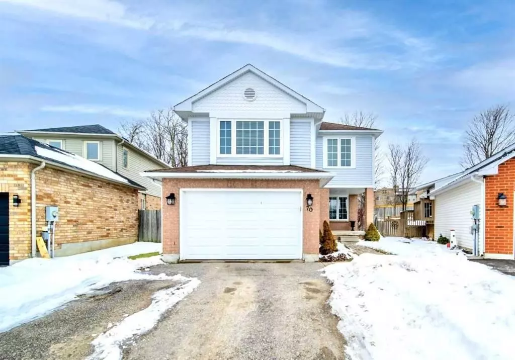 Barrie, ON L4W 8B4,70 Copeman CRES