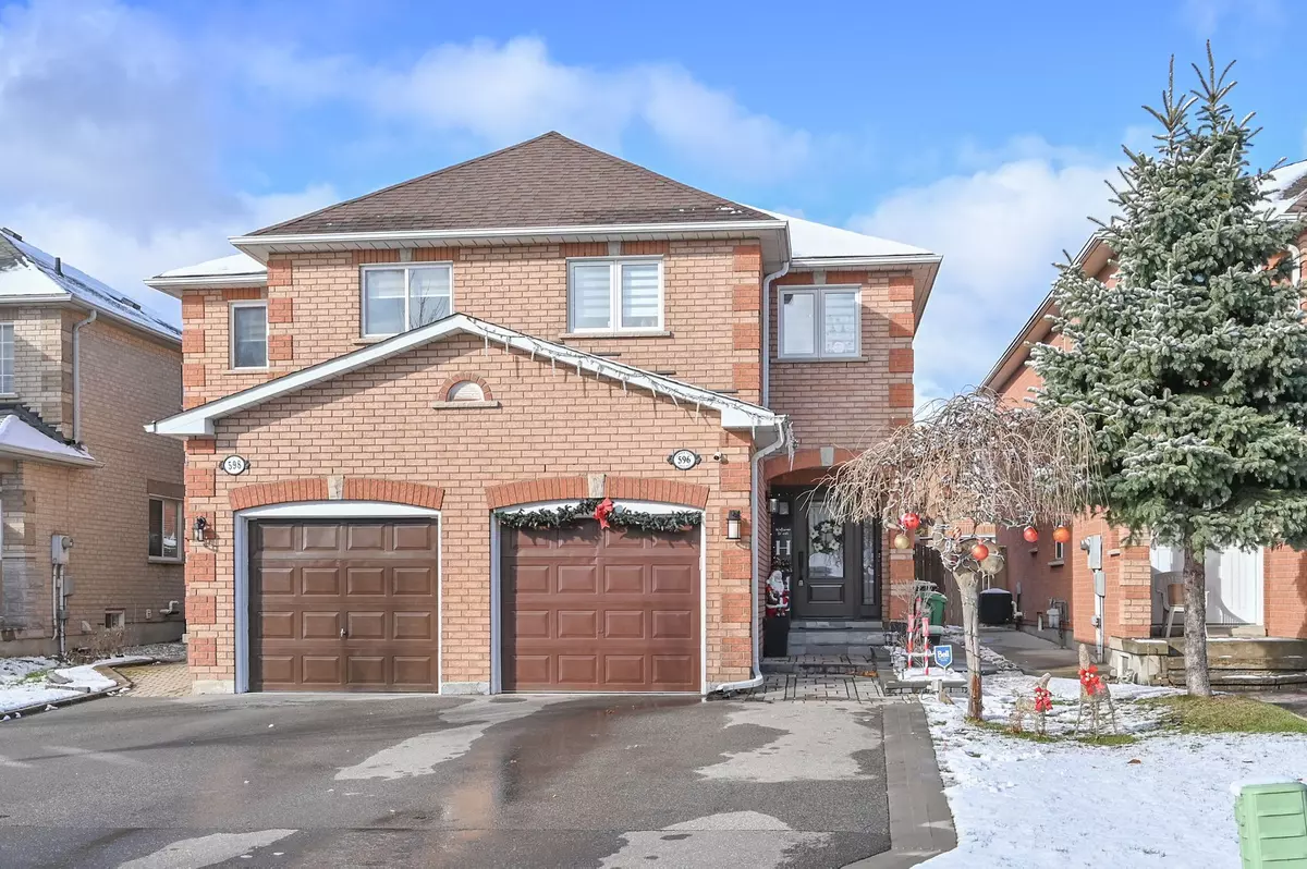 Mississauga, ON L5B 4E9,596 Summer Park CRES