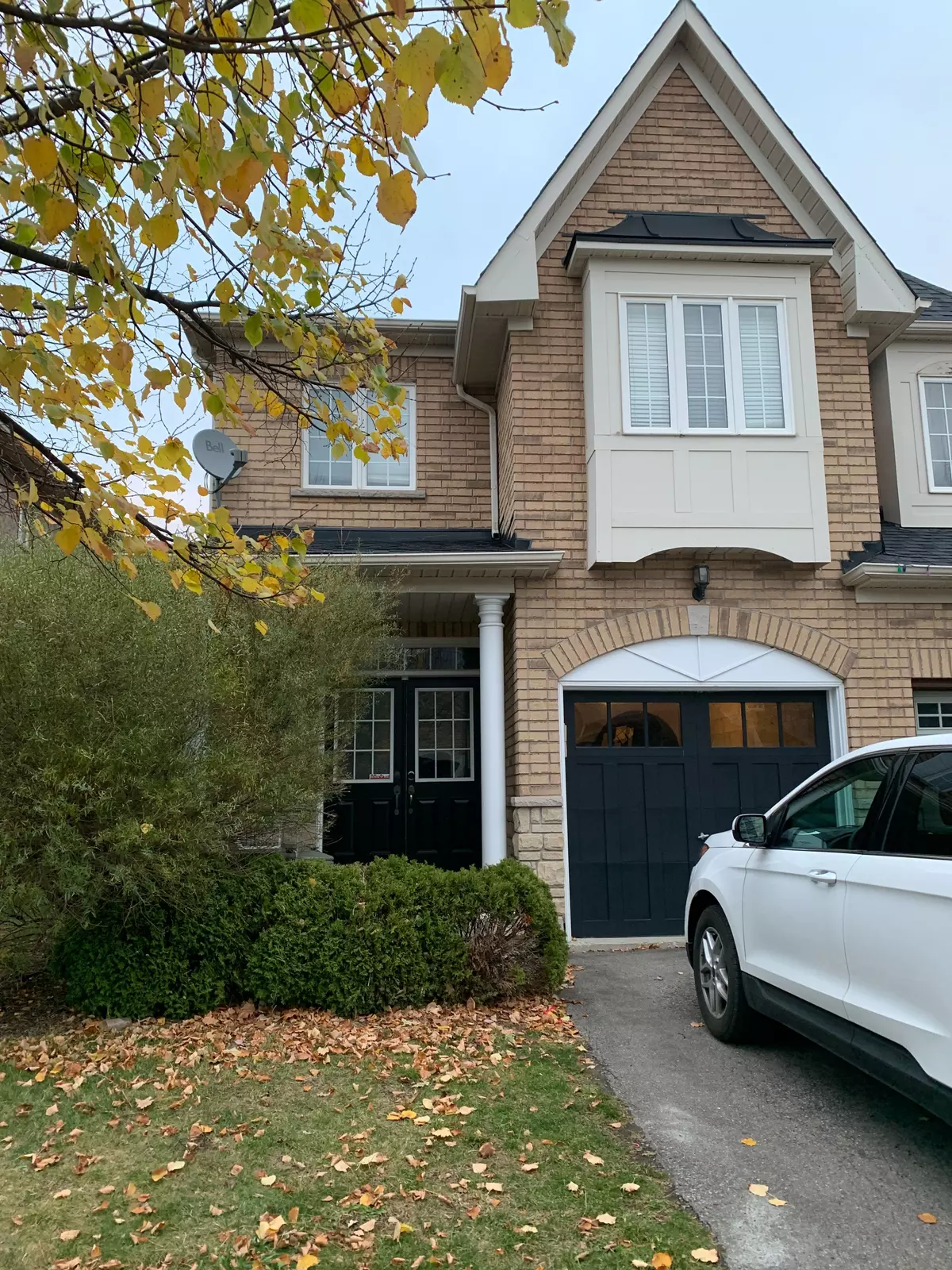 Oakville, ON L6M 0C8,2275 Stone Glen CRES