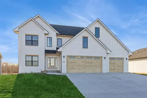 1017 High Ridge Trail, Solon, IA 52333