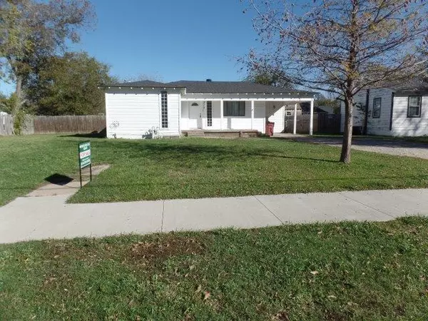 218 Howard Street, Royse City, TX 75189