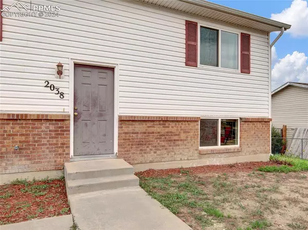 Colorado Springs, CO 80906,2038 S Chamberlin