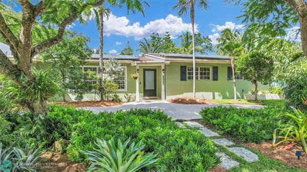 Palmetto Bay, FL 33157,8865 SW 171st St