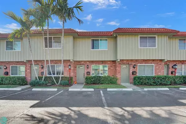 Wilton Manors, FL 33305,120 NE 20th Ct  #5D