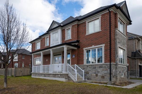 Newmarket, ON L3X 0A7,1136 Cenotaph BLVD