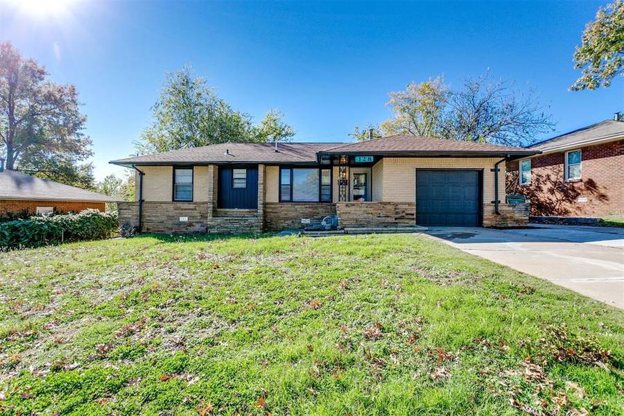 128 E Pratt Drive, Midwest City, OK 73110