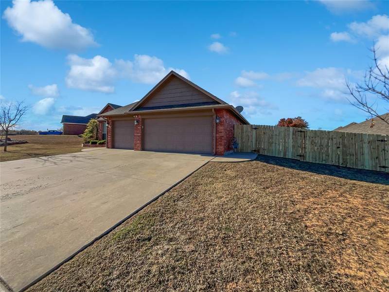 605 Blue Sky Drive, Oklahoma City, OK 73130