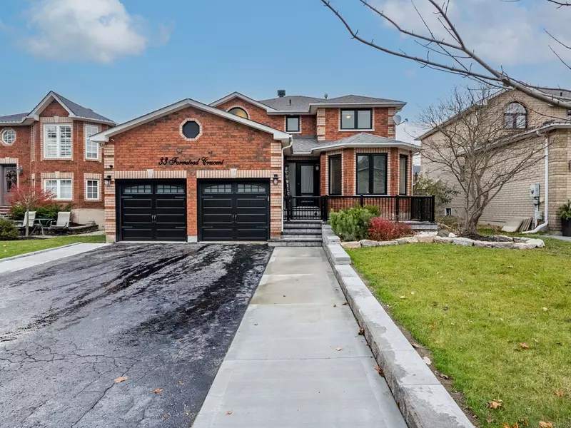 33 Farmstead CRES, Barrie, ON L4N 8S2