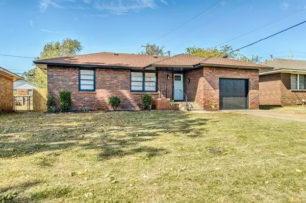 2125 Maple Drive, Midwest City, OK 73110