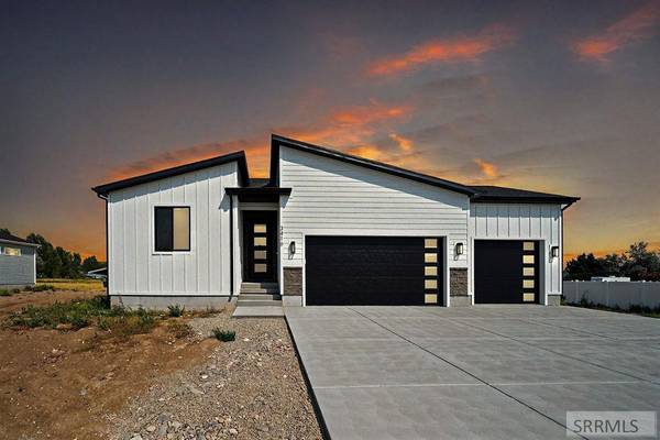 3416 N Elim Lane, Iona, ID 83427