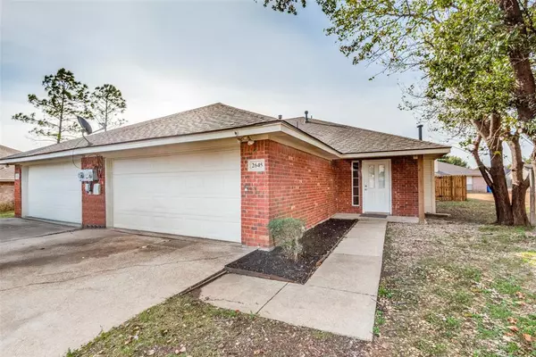 2647 Ventura Court, Glenn Heights, TX 75154