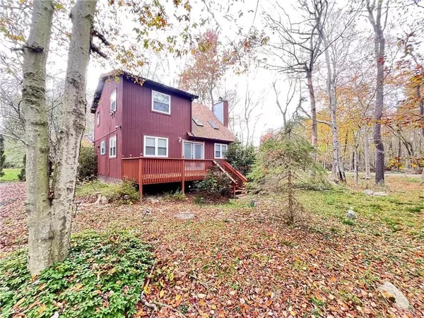 Tobyhanna Twp, PA 18466,5115 Navajo Place