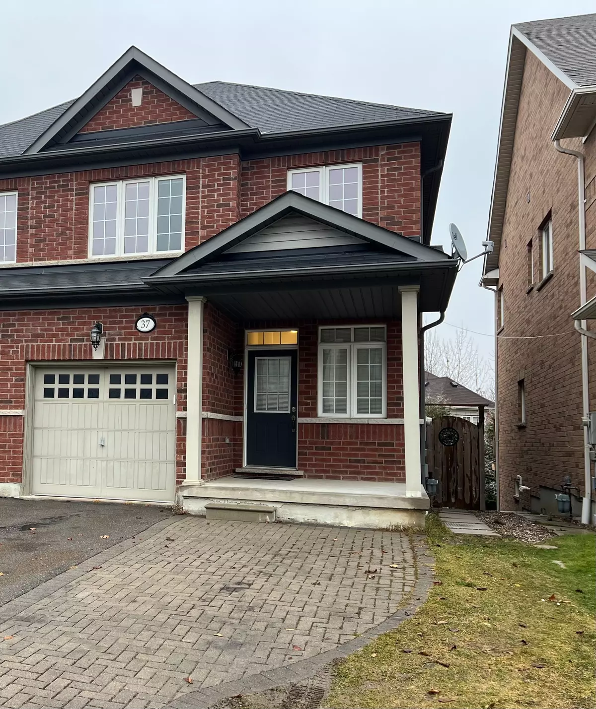 Vaughan, ON L6A 4C4,37 Crimson Forest DR #Main