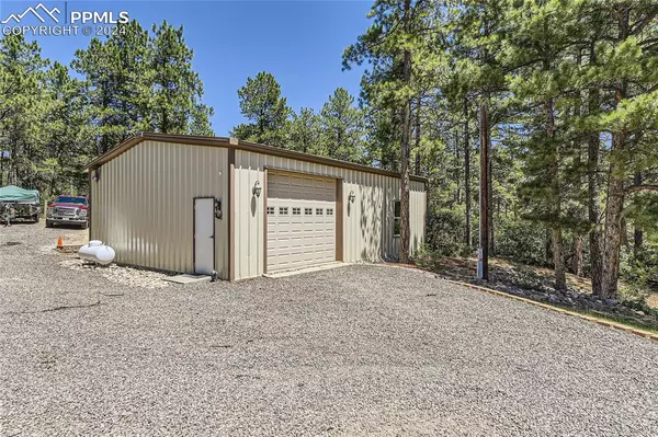 Larkspur, CO 80118,9626 S Perry Park RD