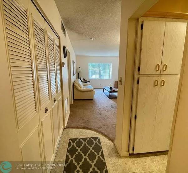 Hollywood, FL 33020,1520 Mckinley St  #116E