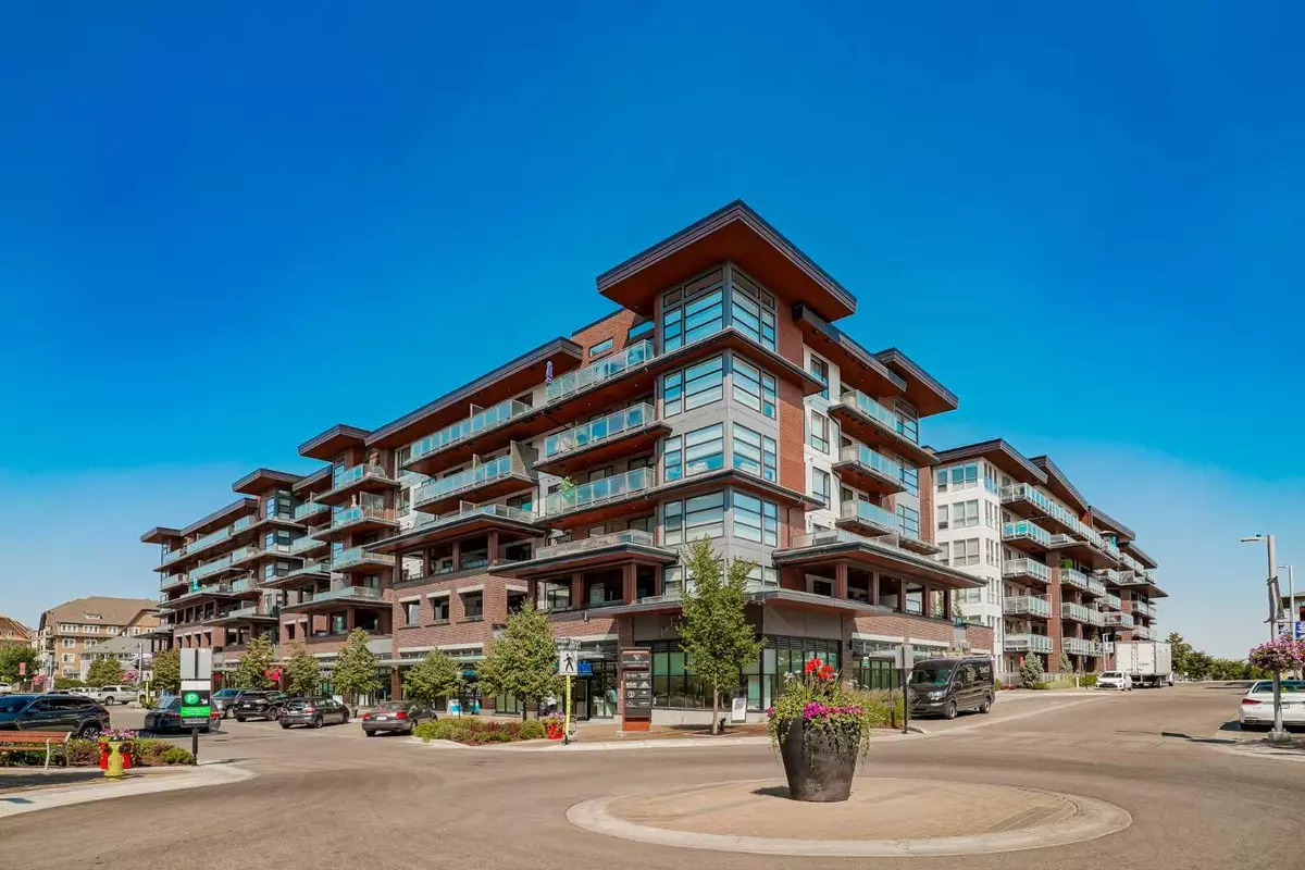 Calgary, AB T3M 2Y1,122 Mahogany Centre SE #605