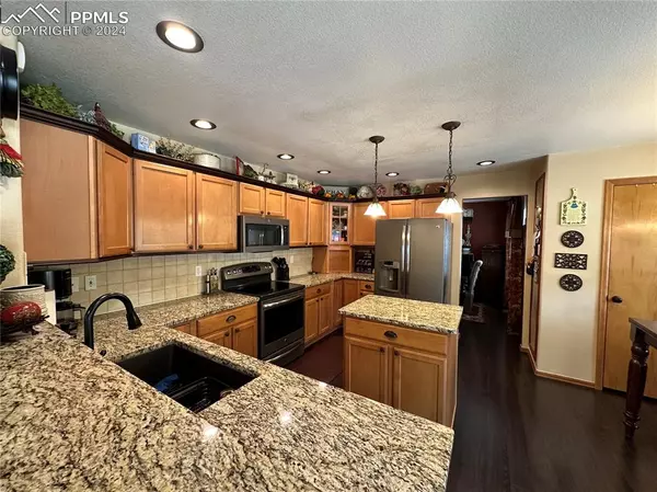 Colorado Springs, CO 80923,6525 Oasis Butte DR