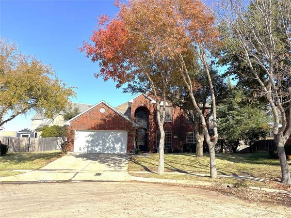 8428 Big Horn Way, Fort Worth, TX 76137