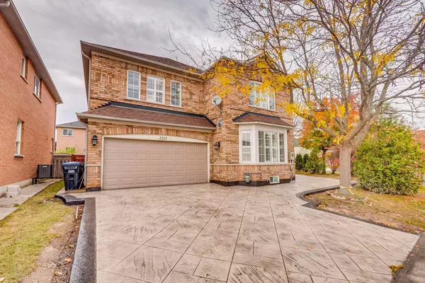 3213 Mcdowell (Basement) DR, Mississauga, ON L5M 6S4