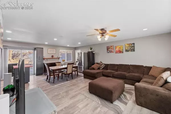 Colorado Springs, CO 80910,1115 Rainier DR