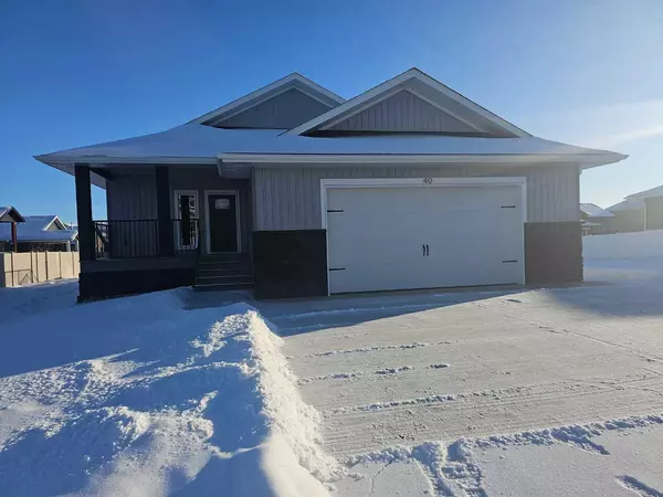 40 Erica DR, Lacombe, AB T4L 0H3