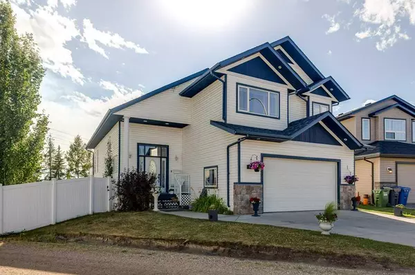 Red Deer, AB T4R 3M8,148 Iverson Close