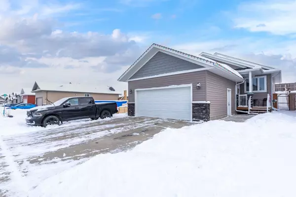 3317 41 AVE, Lloydminster, SK S9V2K6