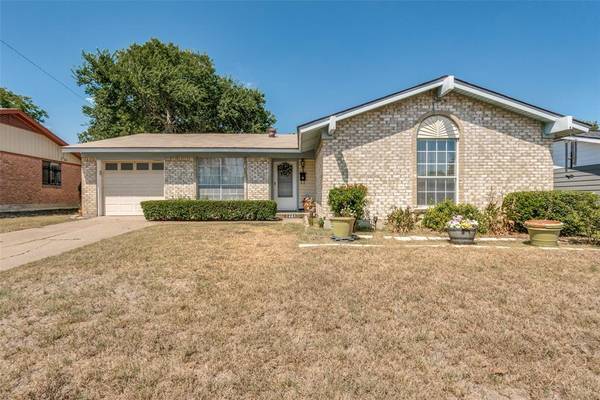 3221 Little River Drive, Dallas, TX 75241