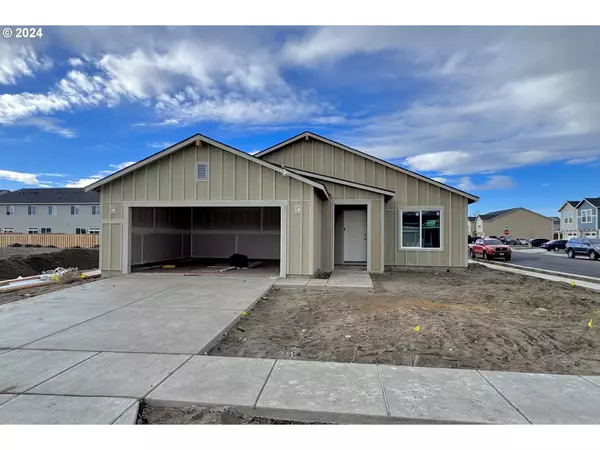 1607 NE 8th PL, Hermiston, OR 97838