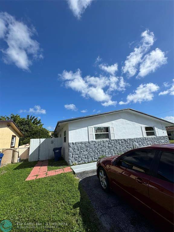 1700 NW 52nd Ave  #4, Lauderhill, FL 33313