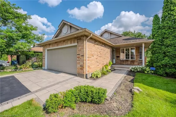 Guelph, ON N1L 1H6,7 WHITETAIL CT