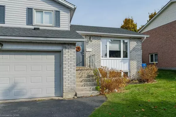 Wellington, ON N1K 1P5,97 PINNACLE CRES