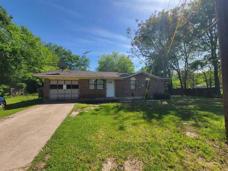 128 Dardenwood Way, Payne Springs, TX 75156