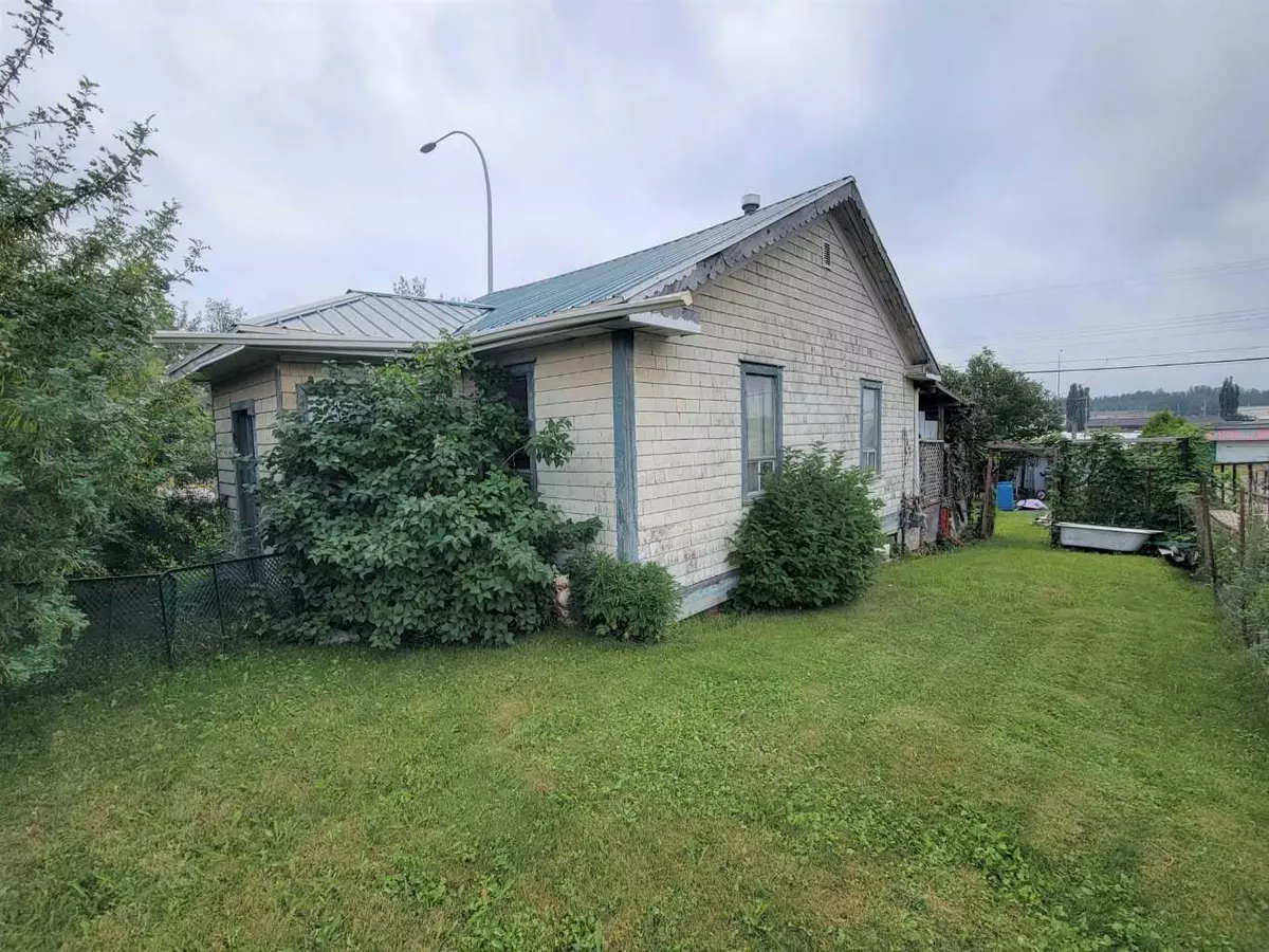 Edson, AB T7E 1C3,4901 4 Avenue