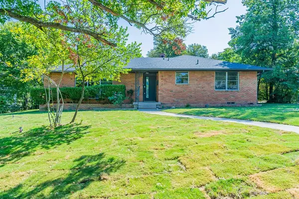 3412 Springwood Lane, Dallas, TX 75233