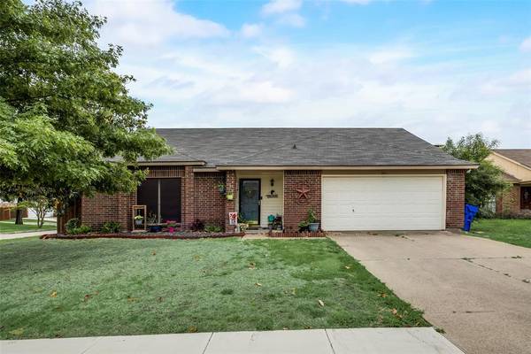 Forney, TX 75126,501 Rosewood Lane